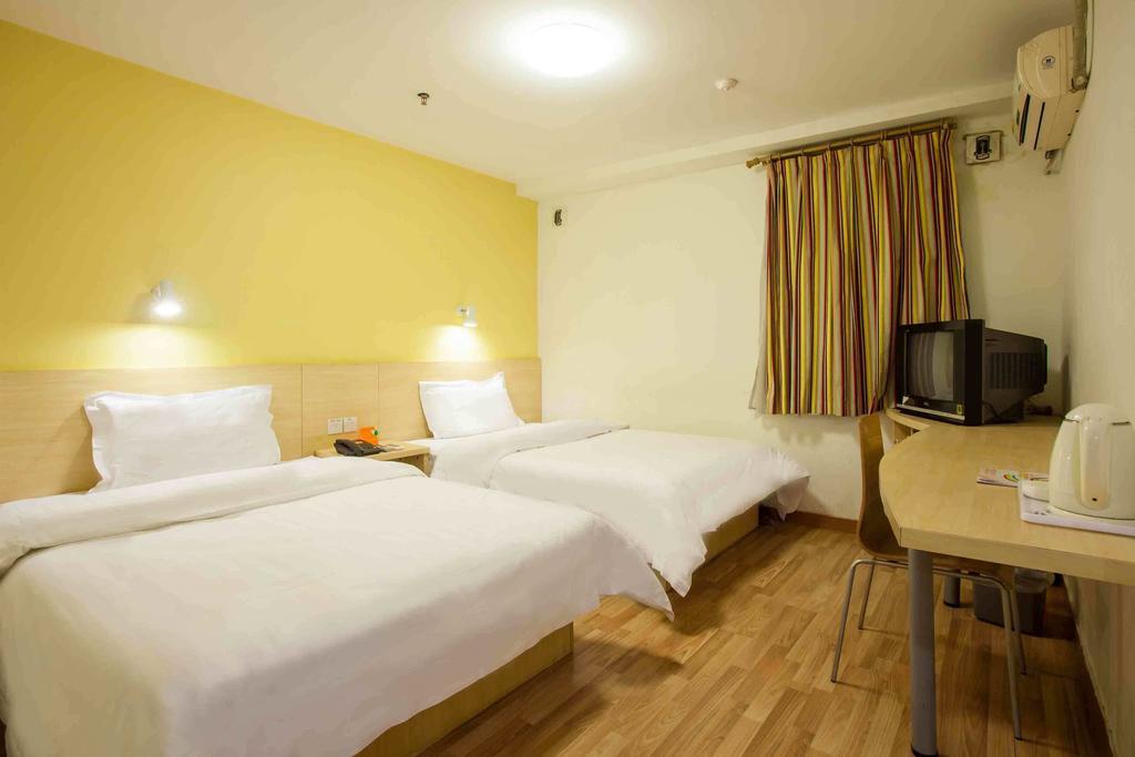 7Days Inn Dali Railway Station Habitación foto